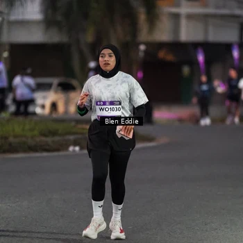 Runner Photo 7814330