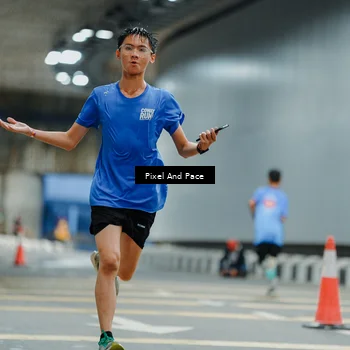 Runner Photo 7814345