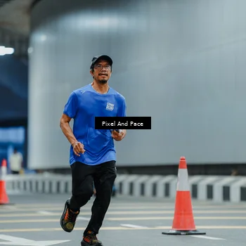 Runner Photo 7814396