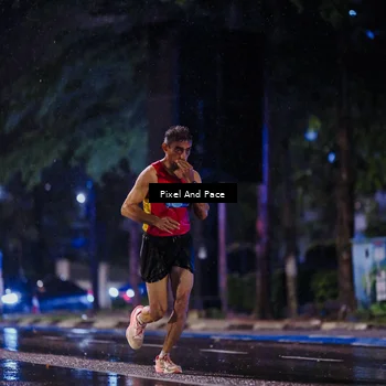 Runner Photo 7814418