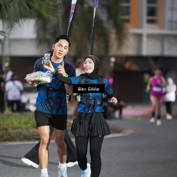 Runner Photo 7814436