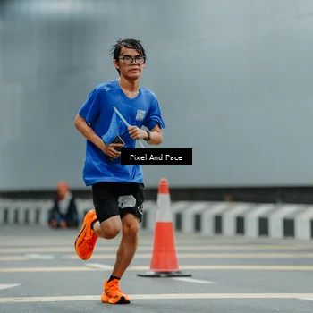 Runner Photo 7814437