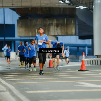 Runner Photo 7814460