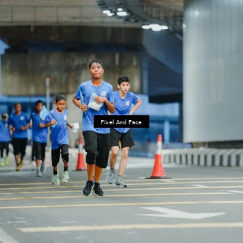 Runner Photo 7814473