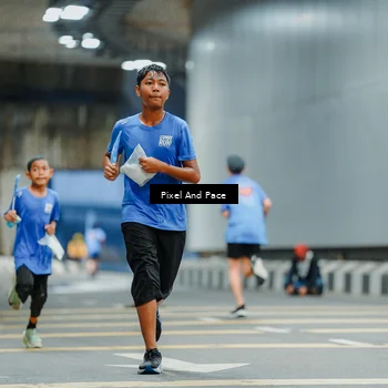 Runner Photo 7814498