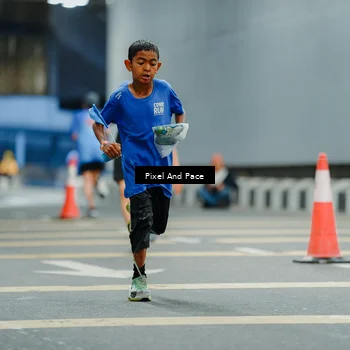 Runner Photo 7814513