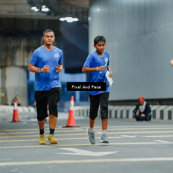Runner Photo 7814547