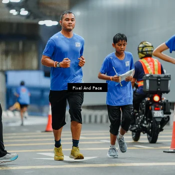 Runner Photo 7814555
