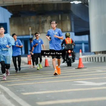 Runner Photo 7814574