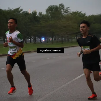 Runner Photo 7814579