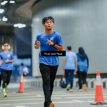 Runner Photo 7814638