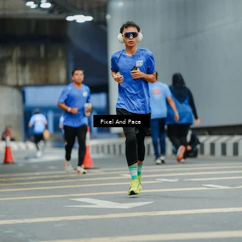 Runner Photo 7814642