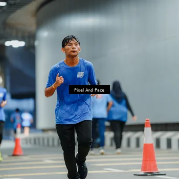 Runner Photo 7814643