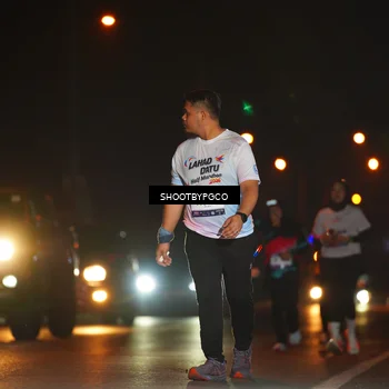 Runner Photo 7814649