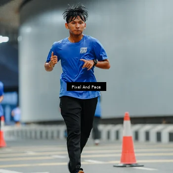 Runner Photo 7814651