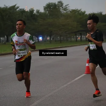 Runner Photo 7814655