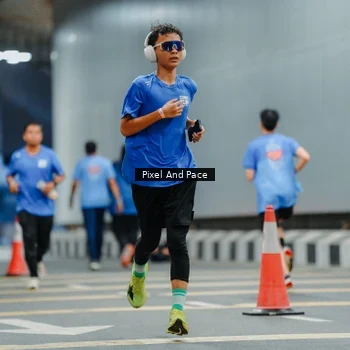 Runner Photo 7814657