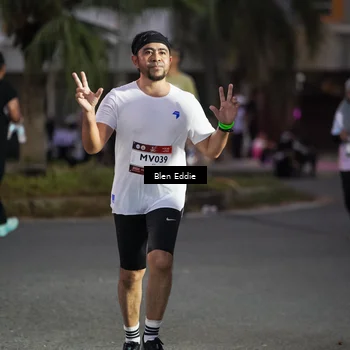 Runner Photo 7814662