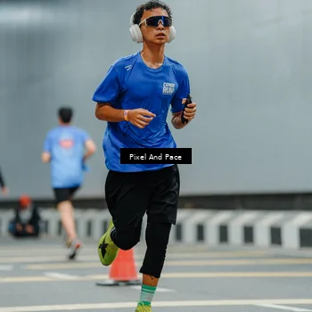 Runner Photo 7814667