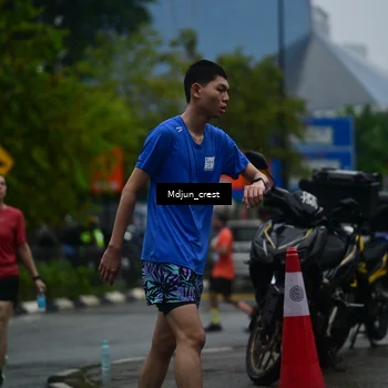 Runner Photo 7814671