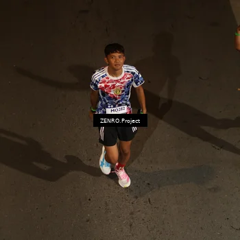 Runner Photo 7814683