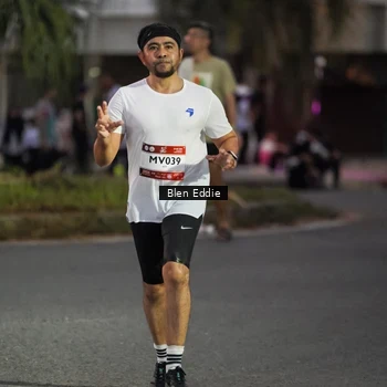 Runner Photo 7814685