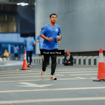 Runner Photo 7814691