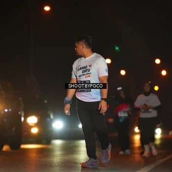Runner Photo 7814699