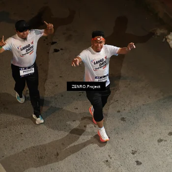 Runner Photo 7814725