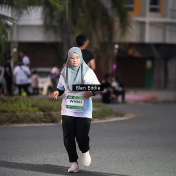 Runner Photo 7814733
