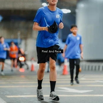 Runner Photo 7814753