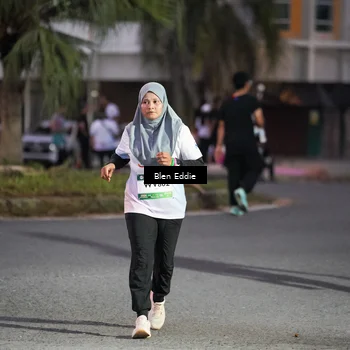 Runner Photo 7814754