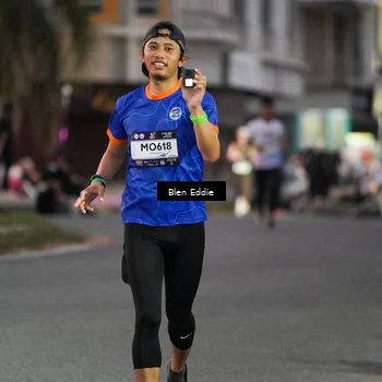 Runner Photo 7814793