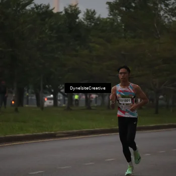 Runner Photo 7814890