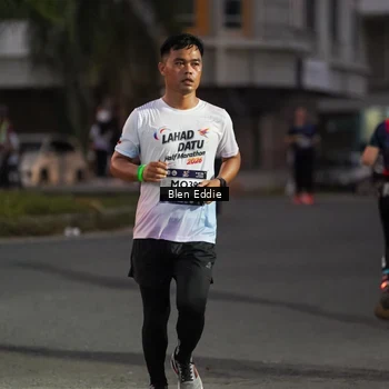Runner Photo 7814901