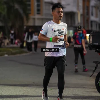 Runner Photo 7814906