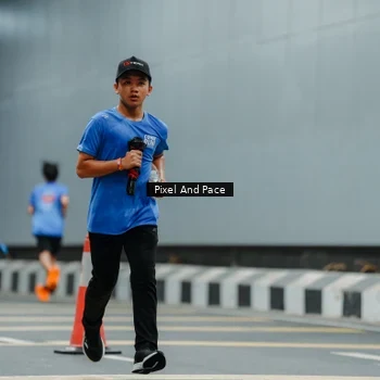 Runner Photo 7814934