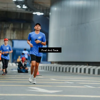 Runner Photo 7814964