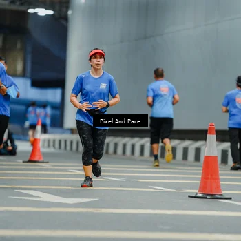 Runner Photo 7815000