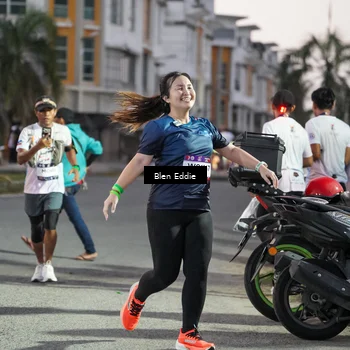 Runner Photo 7815002