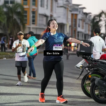 Runner Photo 7815007
