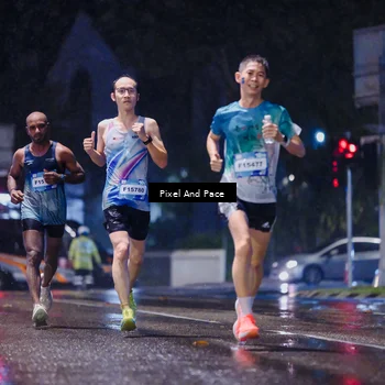 Runner Photo 7815015
