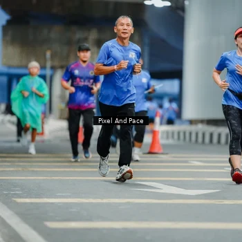 Runner Photo 7815016