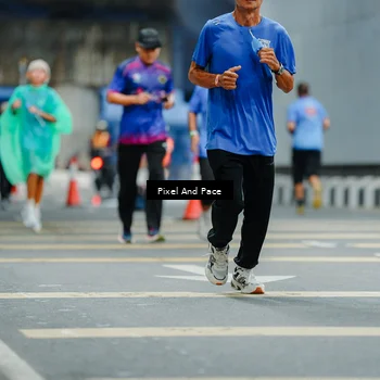 Runner Photo 7815030