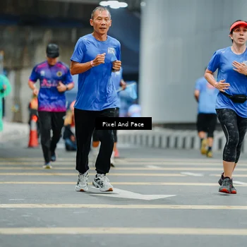 Runner Photo 7815042