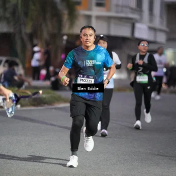 Runner Photo 7815062