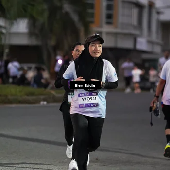Runner Photo 7815117