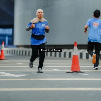 Runner Photo 7815124