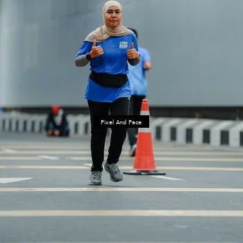 Runner Photo 7815127
