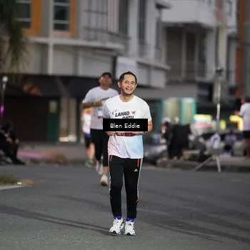Runner Photo 7815171